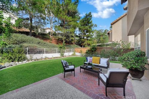 21 Verona Ln, El Toro CA  92610-1912 exterior