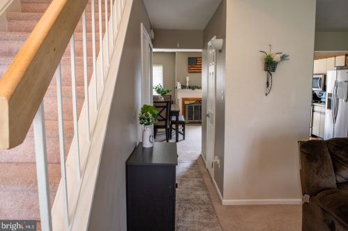 113 Teakwood Ct, Norristown PA  19401-1638 exterior