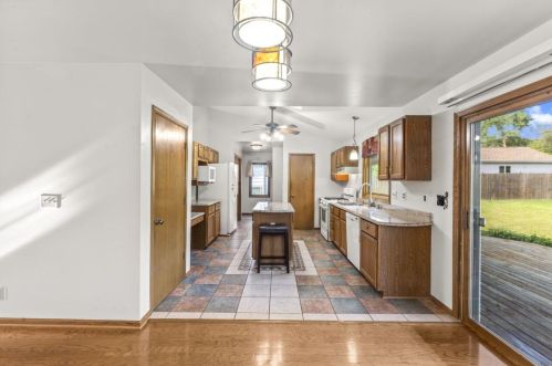 8219 57 Ave, Kenosha WI 53142-4728 exterior