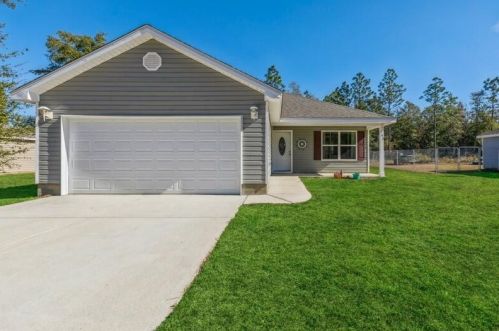 142 Howlin Rd, Defuniak Springs, FL 32433