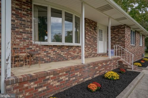 239 Pump Branch Rd, Waterford, NJ 08089-2321