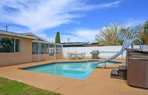 3785 Mount Ainsworth Ave, San Diego CA 92111-3219 exterior