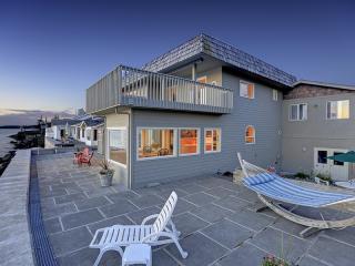 4139 Sucia Dr, Ferndale, WA 98248-9583