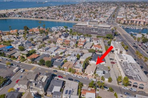149 Venetia Dr, Long Beach, CA 90803-3940