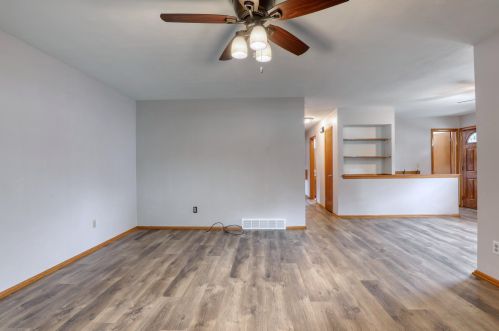 231 Western Ave, Waukesha WI  53188-3147 exterior