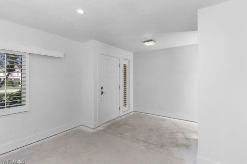 1224 Kittiwake Cir, Sanibel FL  33957-3608 exterior