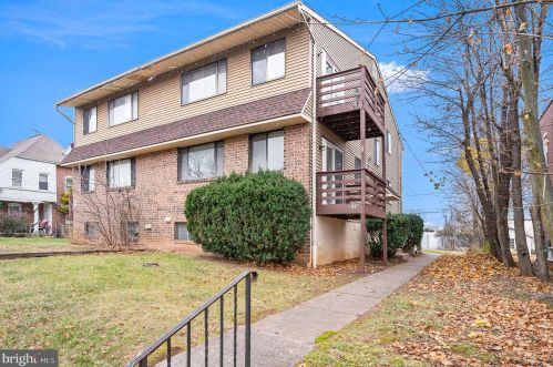 839 2nd St, Lansdale, PA 19446-2108