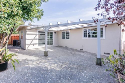 719 Manzanita Ave, Sunnyvale CA  94085-3046 exterior