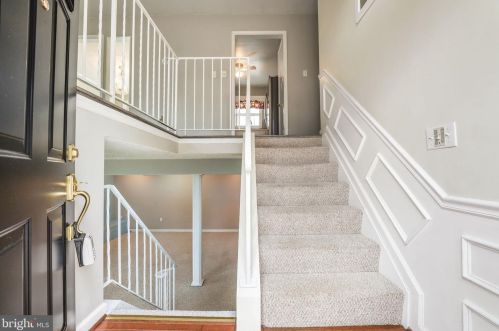 14868 Prestige Dr, Woodbridge VA  22193-3310 exterior