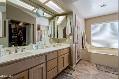 2120 Laurel St, Mesa AZ 85213-2390 exterior