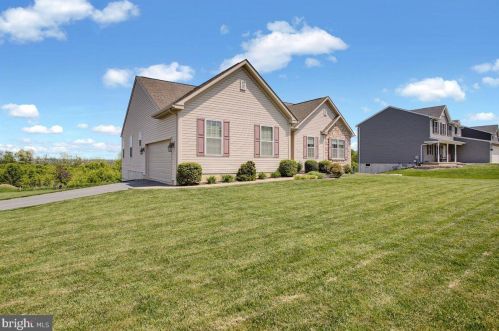 117 Hill Rd, Blandon, PA 19510-9512