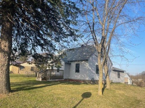 147 Oakwood St, Tomah, WI 54660-5166