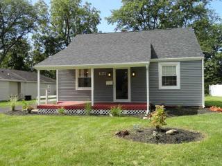 1171 Craig Rd, Maumee, OH 43537-3008