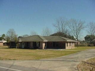 2371 Abbeville Hwy, Rayne, LA 70578-5439