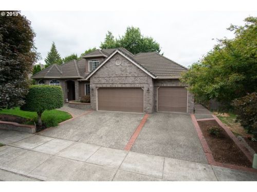 17475 108th Pl, Tualatin OR  97062-8426 exterior