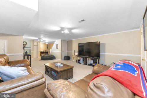 405 Franklin Ct, Collegeville PA  19426-2246 exterior