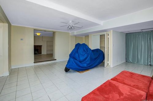 179 Benic Pl, Hawthorne NY  10532-1033 exterior