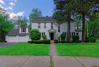 2141 Central Pkwy, Schenectady, NY 12309-6203