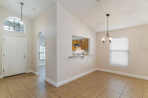 7238 Hickory Branch Cir, Orlando, FL 32818-3357