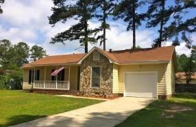 6508 Belfast Ct, Fayetteville, NC 28304-6020