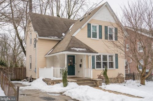 242 Highland Ave, Wayne, PA 19087-4752