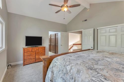 17337 Tassajara Cir, Morgan Hill CA  95037-7023 exterior