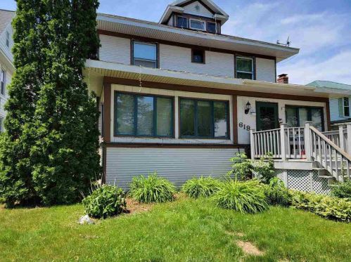 619 Mclean Ave, Tomah, WI 54660-1916