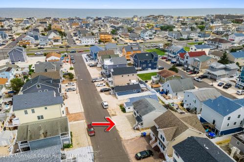 225 Fort Ave, Pelican Island, NJ 08751-1407