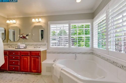 62 Longview Ct, Danville CA  94526-3610 exterior