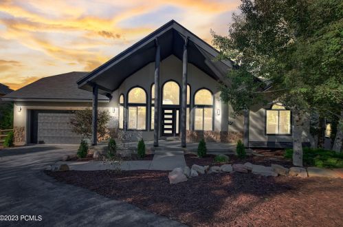 3152 Julies Dr, Park City, UT 84098-8411