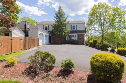107 Key Pl, Orangeburg, NY 10962-2708