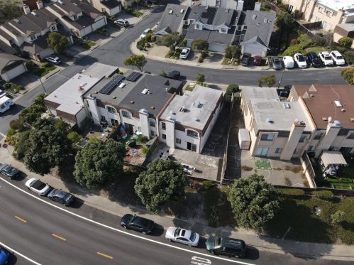 2408 Emily Ln, South San Francisco CA  94080-5263 exterior