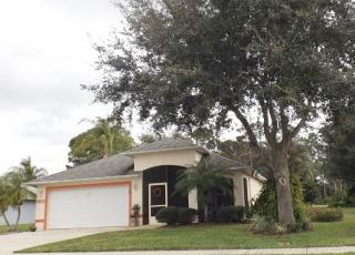 2633 Turnbull Estates Dr, New Smyrna FL  32168-5456 exterior