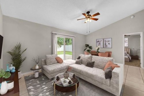 915 Derbyshire Dr, Kissimmee FL 34758-3120 exterior