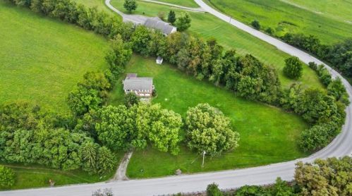1959 Route 136, West Newton, PA 15089-2518