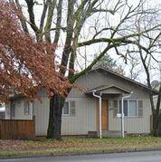 2755 Hilyard St, Eugene OR  97405-3655 exterior
