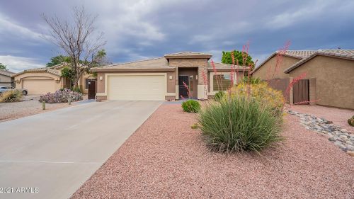 15946 Marconi Ave, Sun City, AZ 85374-5839