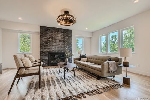 1064 Jasmine St, Denver CO  80220-4518 exterior