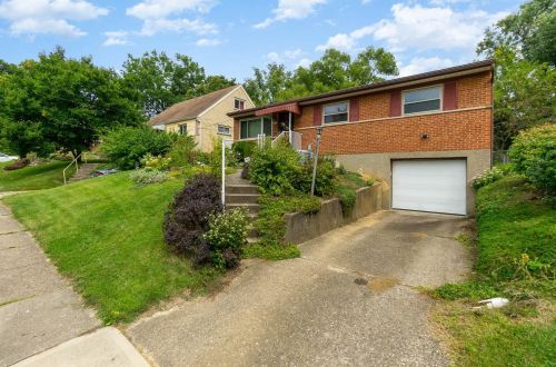 8974 Daly Rd, Cincinnati, OH 45231-4635