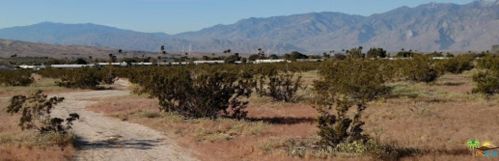 69370 Poolside Dr, Desert Hot Springs CA  92241-8727 exterior