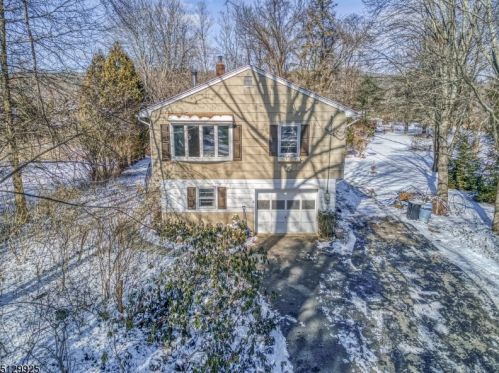 115 Ford Rd, Parsippany NJ  07834-1314 exterior