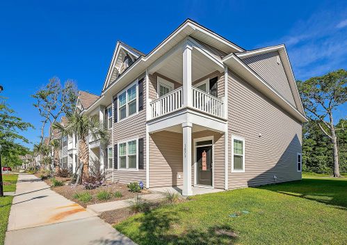 1869 Towne St, Johns Island SC  29455 exterior