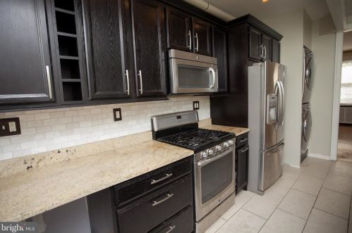 3821 Lancaster Ave, Philadelphia PA 19104-2360 exterior