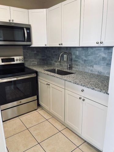 15 Norwich A, West Palm Beach, FL 33417-7932