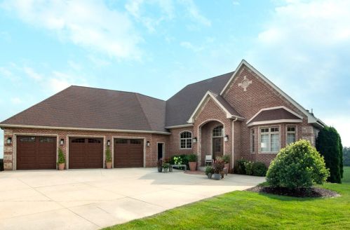 30832 Morning View Cir, Waterford, WI 53185-2481