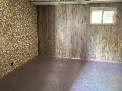 315 Hamilton Ave, Hermitage PA  16121-2002 exterior