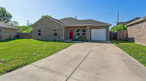 4707 Henry St, Greenville, TX 75401-2860