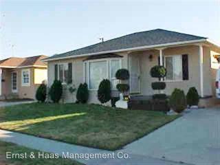 6210 Harvey Way, Lakewood CA  90713-3127 exterior