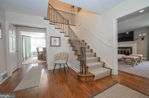 112 Colwyn Ln, Cynwyd, PA 19004-2311