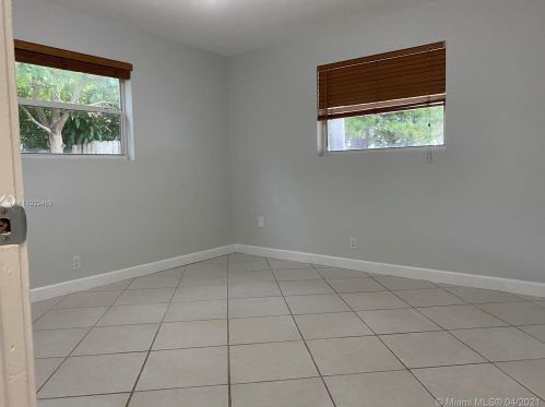 1007 46th Ave, Hollywood FL  33021-5319 exterior